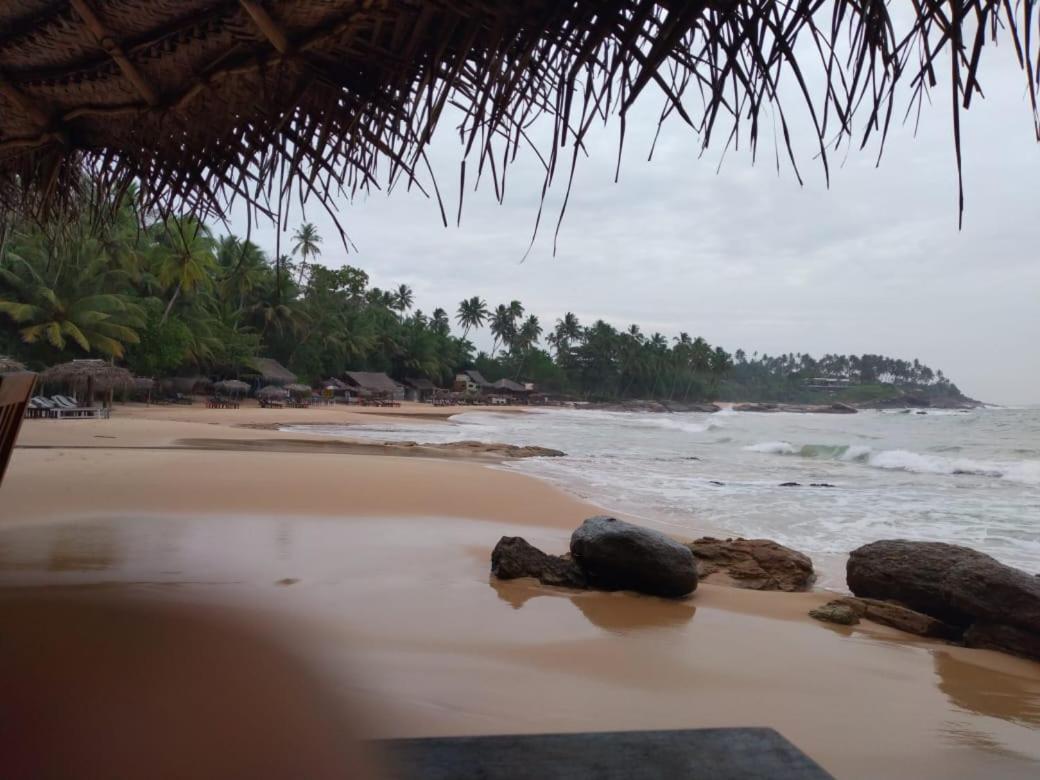 Silent Cabana And Restaurant Marakolliya, Tangalle Eksteriør bilde