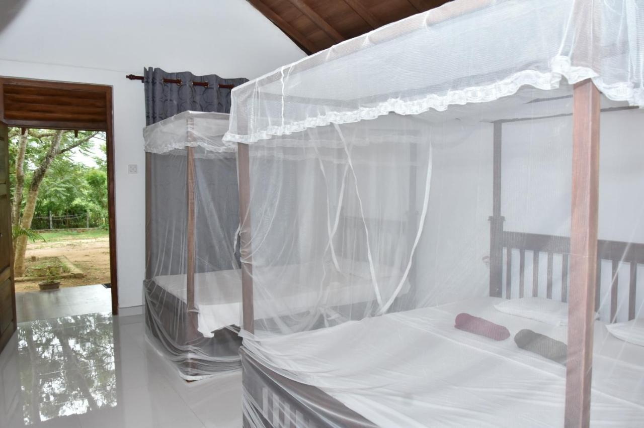 Silent Cabana And Restaurant Marakolliya, Tangalle Eksteriør bilde