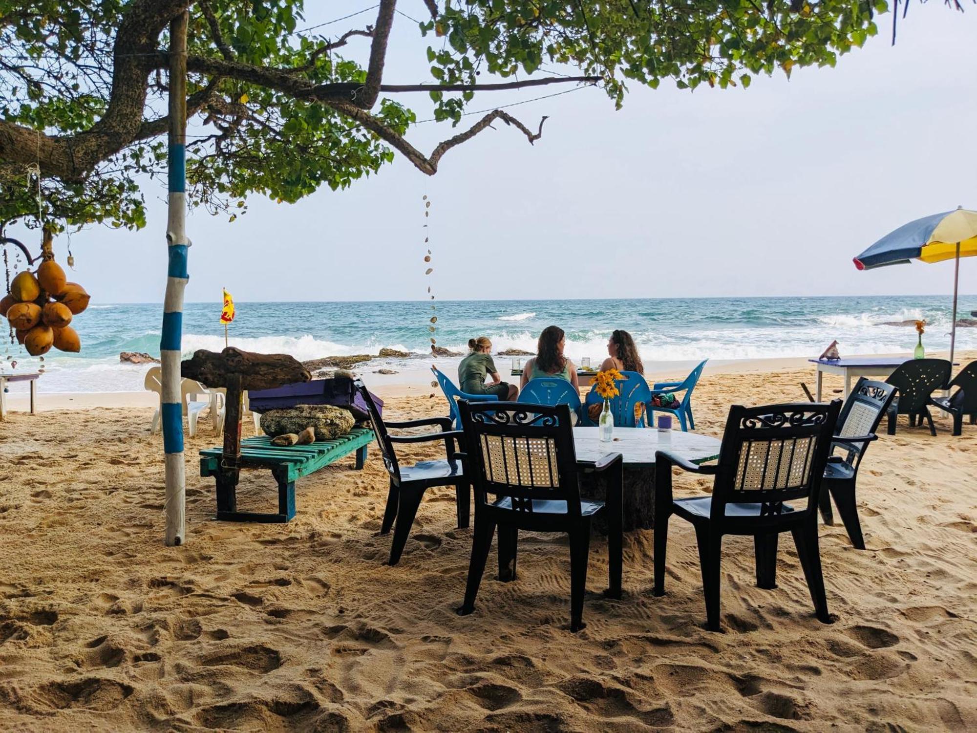 Silent Cabana And Restaurant Marakolliya, Tangalle Eksteriør bilde